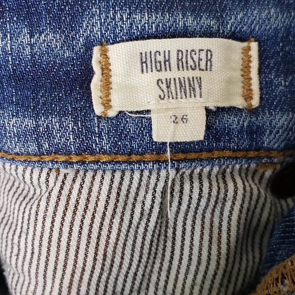Madewell high-riser skinny jeans, 29 inseam - Picture 3 of 8
